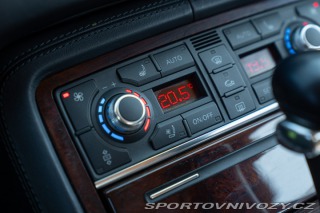 Audi Ostatní modely A8 L W12 2004