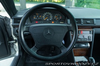 Mercedes-Benz E 200 Coupé 1995