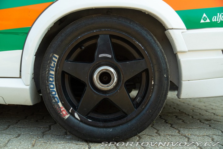 Alfa Romeo Ostatní modely 75 3.0 V6 1988