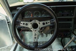 Alfa Romeo Ostatní modely 75 3.0 V6 1988