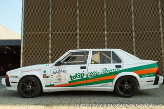 Alfa Romeo Ostatní modely 75 3.0 V6 1988