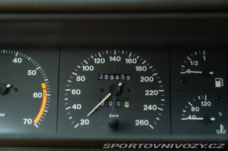 Alfa Romeo Ostatní modely 75 3.0 V6 1988