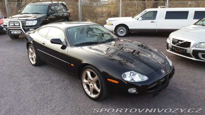 Jaguar XKR 2001