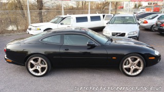 Jaguar XKR 2001