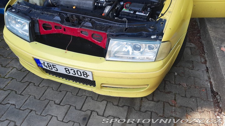 Škoda Octavia RS 1.8 T RS 132kW žlutá, ČR 2003