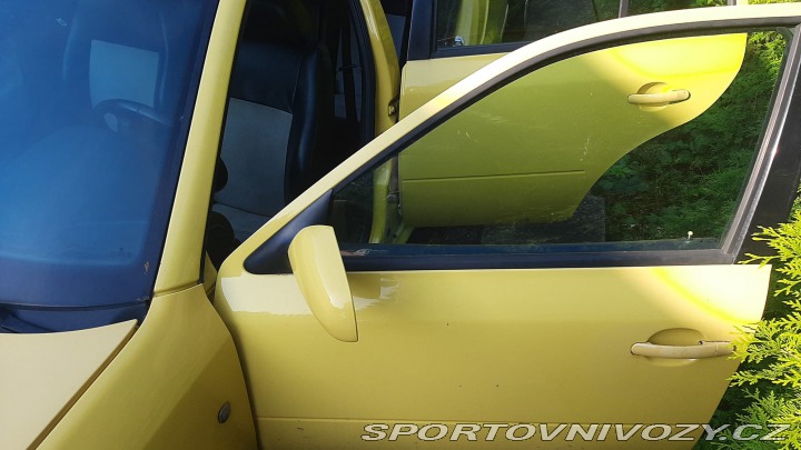 Škoda Octavia RS 1.8 T RS 132kW žlutá, ČR 2003