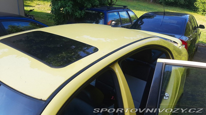 Škoda Octavia RS 1.8 T RS 132kW žlutá, ČR 2003