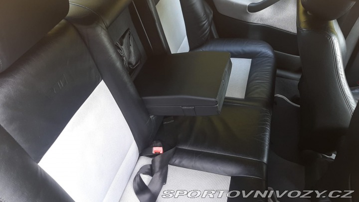 Škoda Octavia RS 1.8 T RS 132kW žlutá, ČR 2003