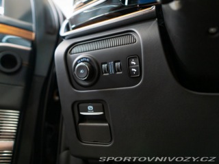 Ostatní značky Ostatní modely Jeep Grand Wagoneer 6.4 V8 Series III Noční v 2024