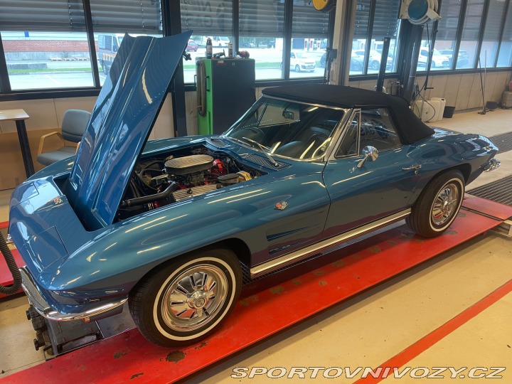 Chevrolet Corvette C2 Sting Ray 1964