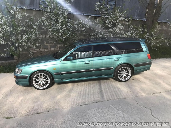 Nissan Skyline Stagea RS Four V RB25DET 1996