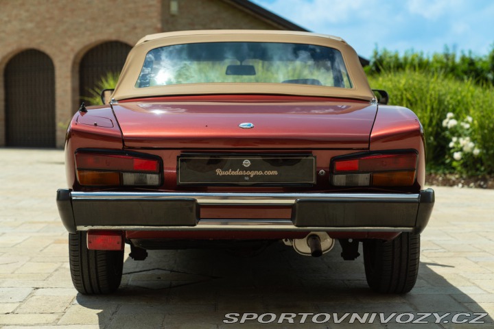 Fiat Ostatní modely 124 Pininfarina Spidereuropa 1985