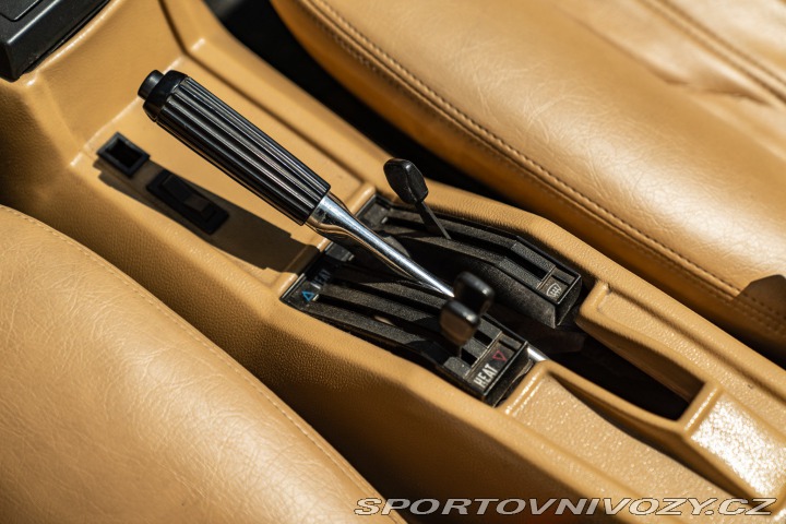 Fiat Ostatní modely 124 Pininfarina Spidereuropa 1985