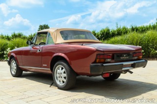 Fiat Ostatní modely 124 Pininfarina Spidereuropa 1985