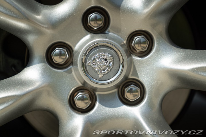 Jaguar XJR 2003