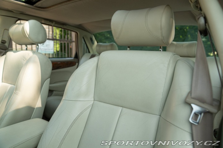 Jaguar XJR 2003