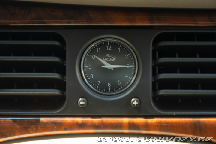 Jaguar XJR 2003