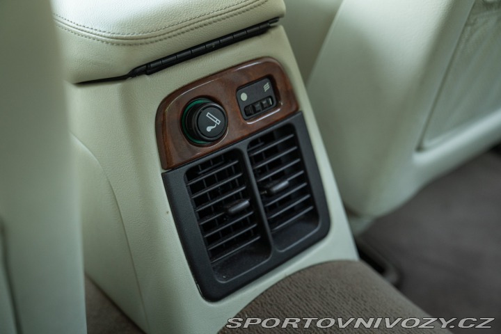 Jaguar XJR 2003