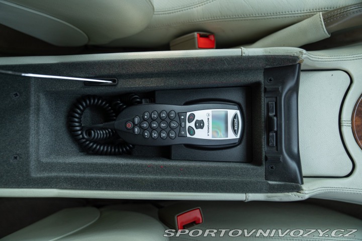 Jaguar XJR 2003