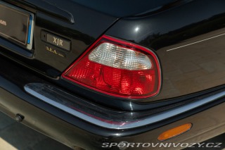 Jaguar XJR  2003