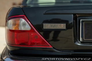 Jaguar XJR  2003