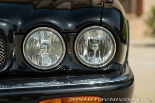 Jaguar XJR  2003
