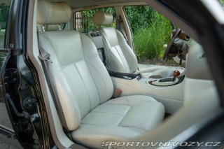 Jaguar XJR  2003