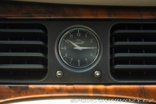 Jaguar XJR  2003