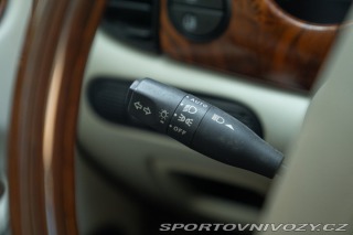 Jaguar XJR  2003