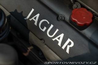 Jaguar XJR  2003