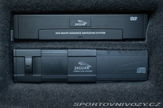Jaguar XJR  2003