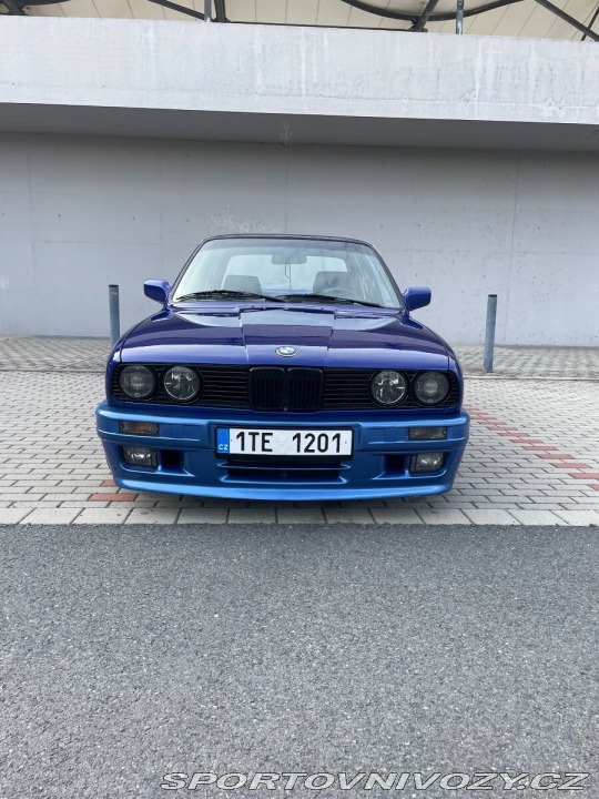 BMW 3 BMW E30 325i M-tech II 1989