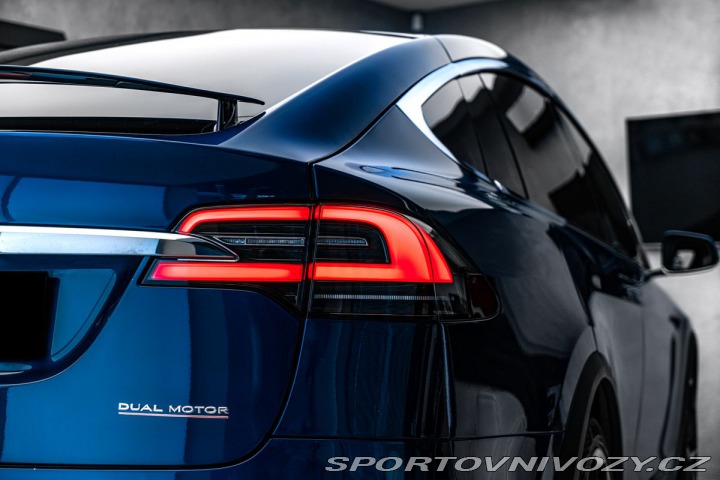 Tesla Model X Performance Dual Motor 1800