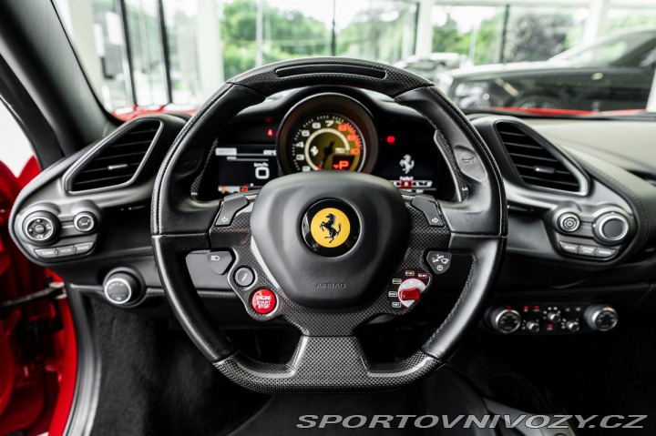 Ferrari 488 GTB Coupé DCT F1/Lift/Kam 1800
