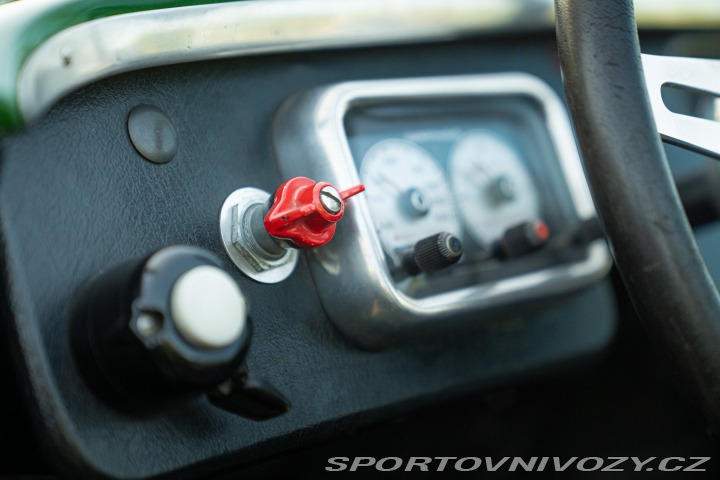 Ostatní značky Ostatní modely Elva COURIER MKII 1960