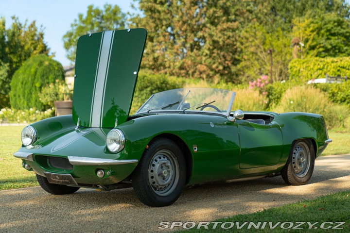 Ostatní značky Ostatní modely Elva COURIER MKII 1960