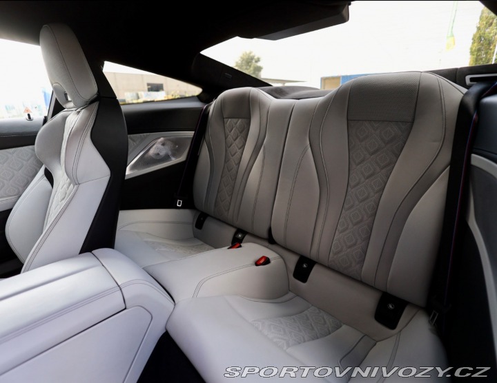 BMW M8 xDrive Coupe COMPETITION 2019