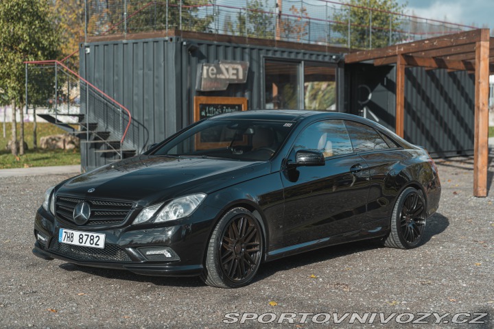 Mercedes-Benz E 500 coupé 2010