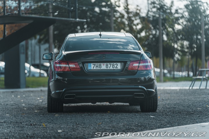 Mercedes-Benz E 500 coupé 2010