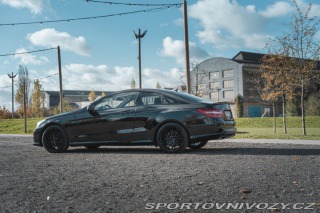 Mercedes-Benz E 500 coupé 2010