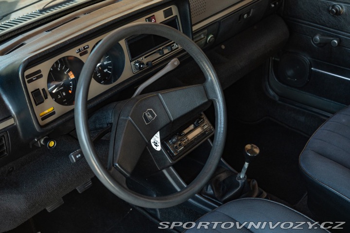 Volkswagen Golf MK1 CABRIOLET 1980