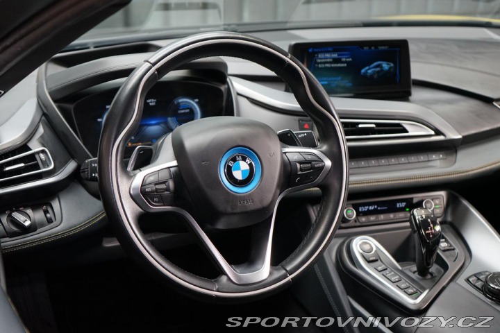 BMW i8 Protonic Frozen Yellow La 2017