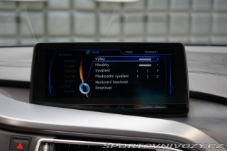BMW i8 Protonic Frozen Yellow La 2017