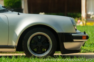 Porsche 911 930 (911) 3.0 TURBO 1975
