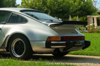 Porsche 911 930 (911) 3.0 TURBO 1975