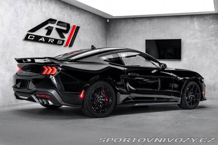 Ford Mustang 5.0 V8 GT 2024
