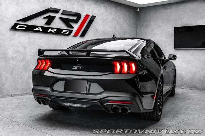 Ford Mustang 5.0 V8 GT 2024