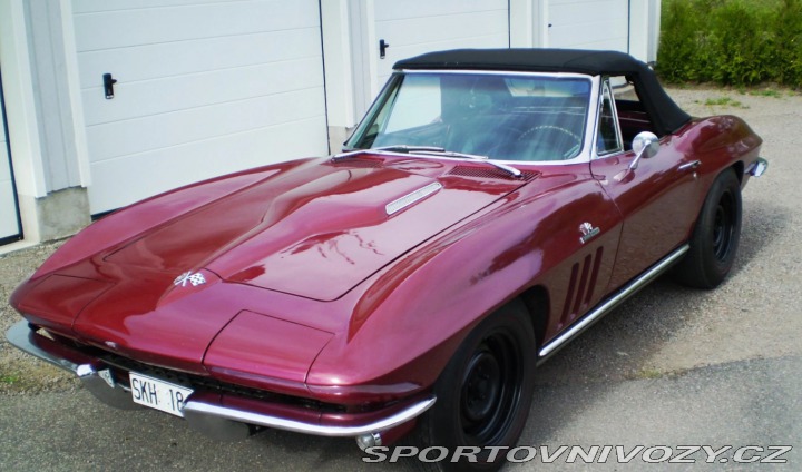 Chevrolet Corvette C2 1965