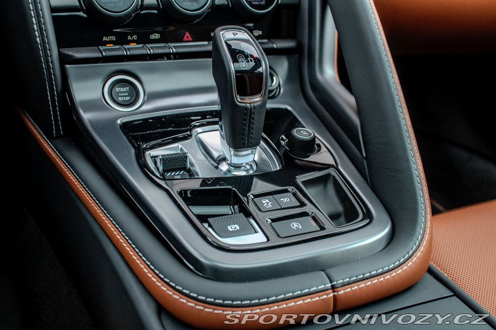 Jaguar F-Type Coupé 2024