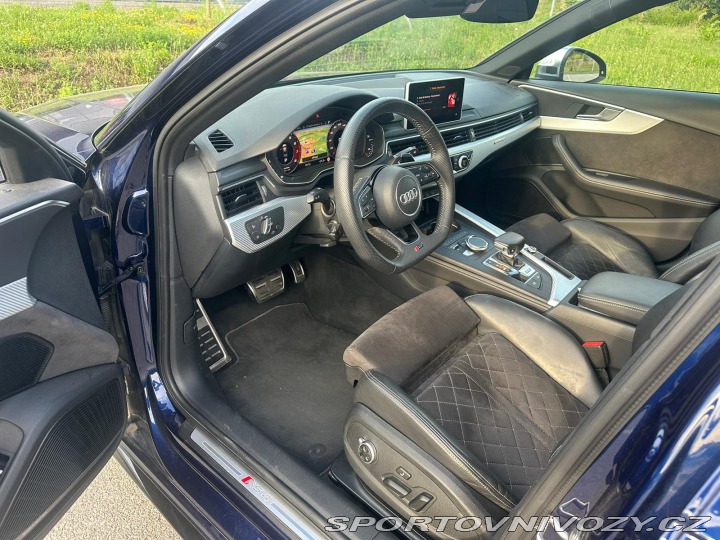 Audi RS4 Avant 2.9 TFSI quatro DPH 2019